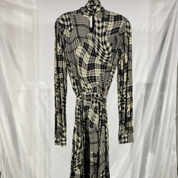 Alberto Makali - Dress - Picture 3 of 6